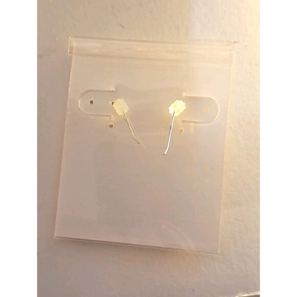 NWT Peyote Bird Silver Teardrops On Gold Chain 1.5" Dangle Earrings Fish Hook - Picture 5 of 6